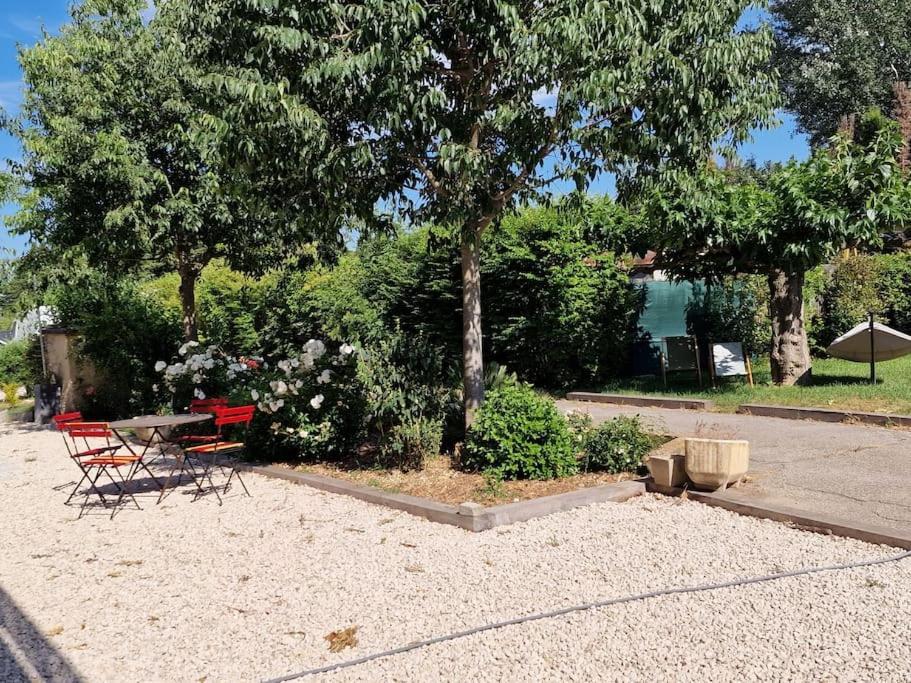 St Remy De Provence, La Maison Du Berger Saint-Andiol Eksteriør billede