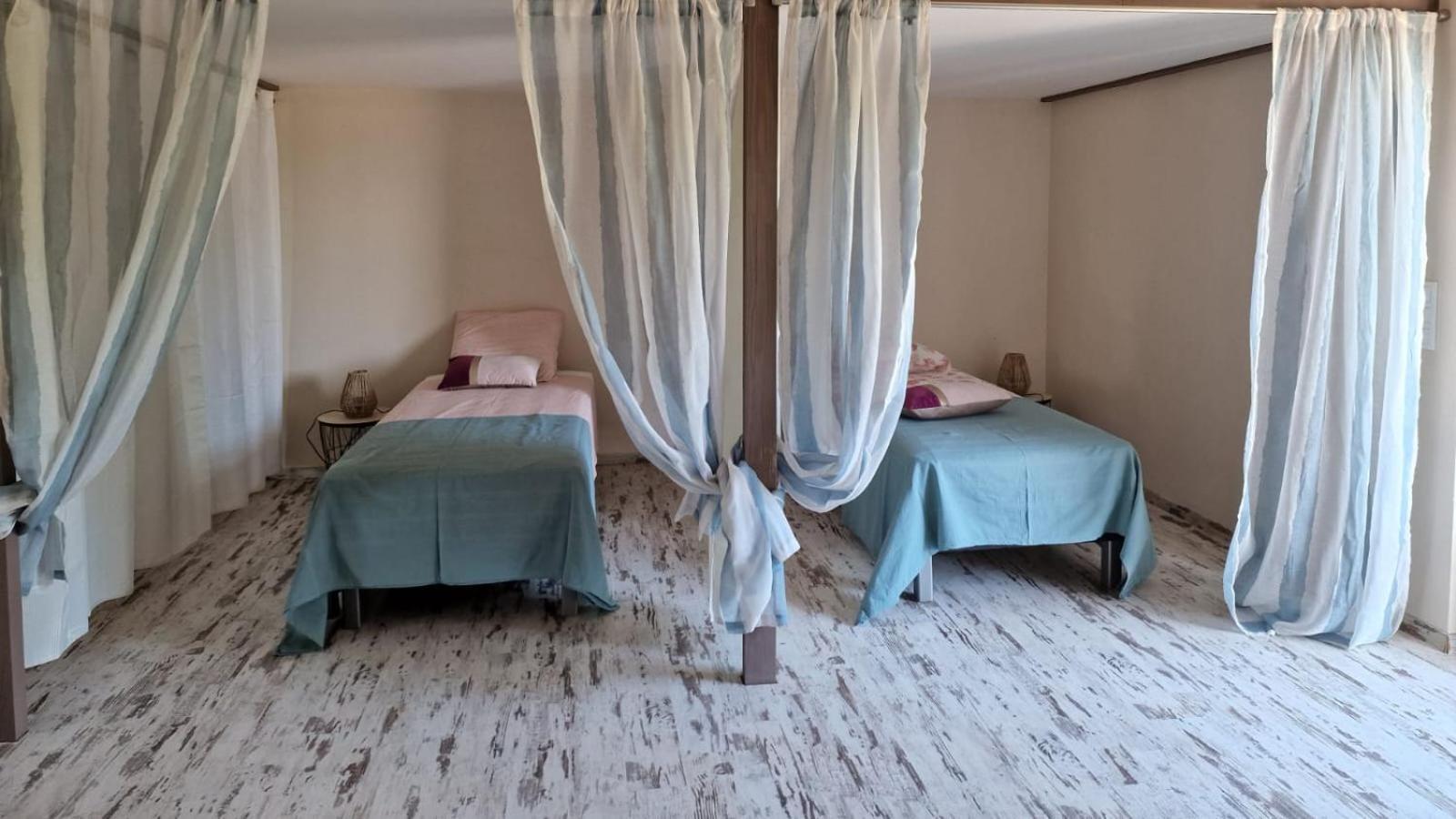 St Remy De Provence, La Maison Du Berger Saint-Andiol Eksteriør billede